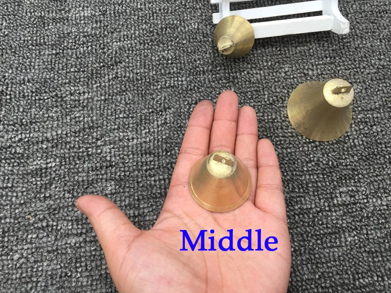 1 Pcs Cow Horse Sheep Grazing Copper Bells Large Thickened Cattle Sheep Antique Bells Animal Prevent The Loss Zinc Alloy Bells