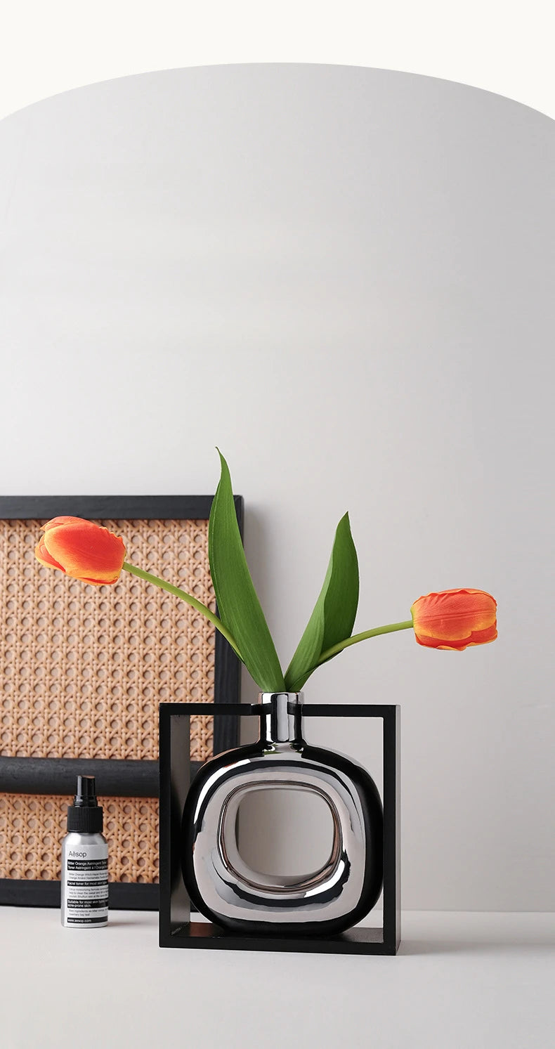 Silver Ceramic Vase Hollow Cutout Frame Hydroponic Flower Arrangement Flower Vase Terrarium Home Decoration Accessories