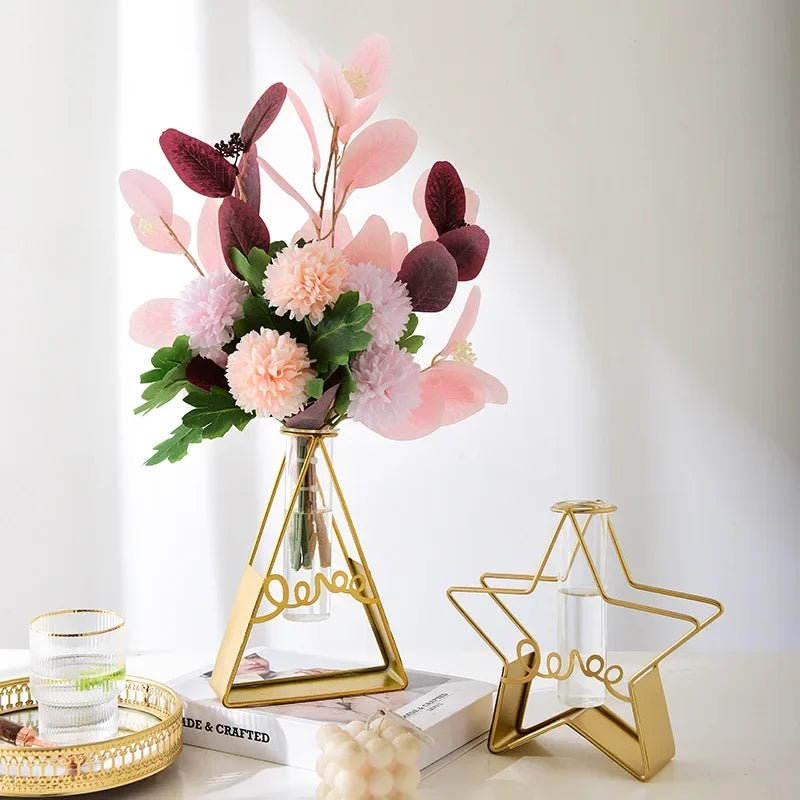 Nordic Style Creative Hydroponic Vase Tabletop Decoration Wrought Iron Frame Clear Glass Vase for Office Tabletop Decoration