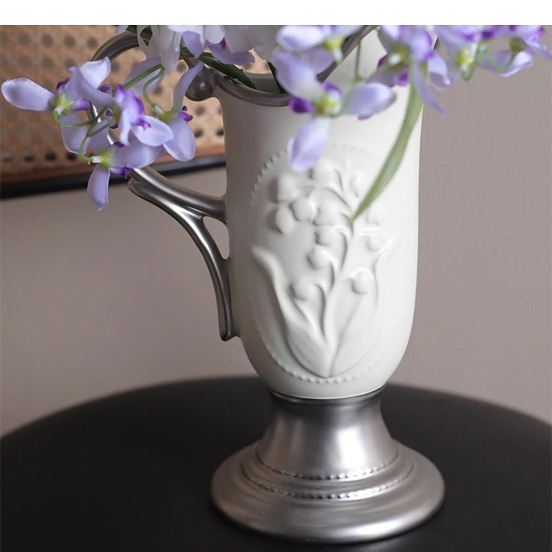 Light Luxury Ceramic Vase French Retro Flower Arrangement Crafts Decoration Room Aesthetics Decor Art Pot