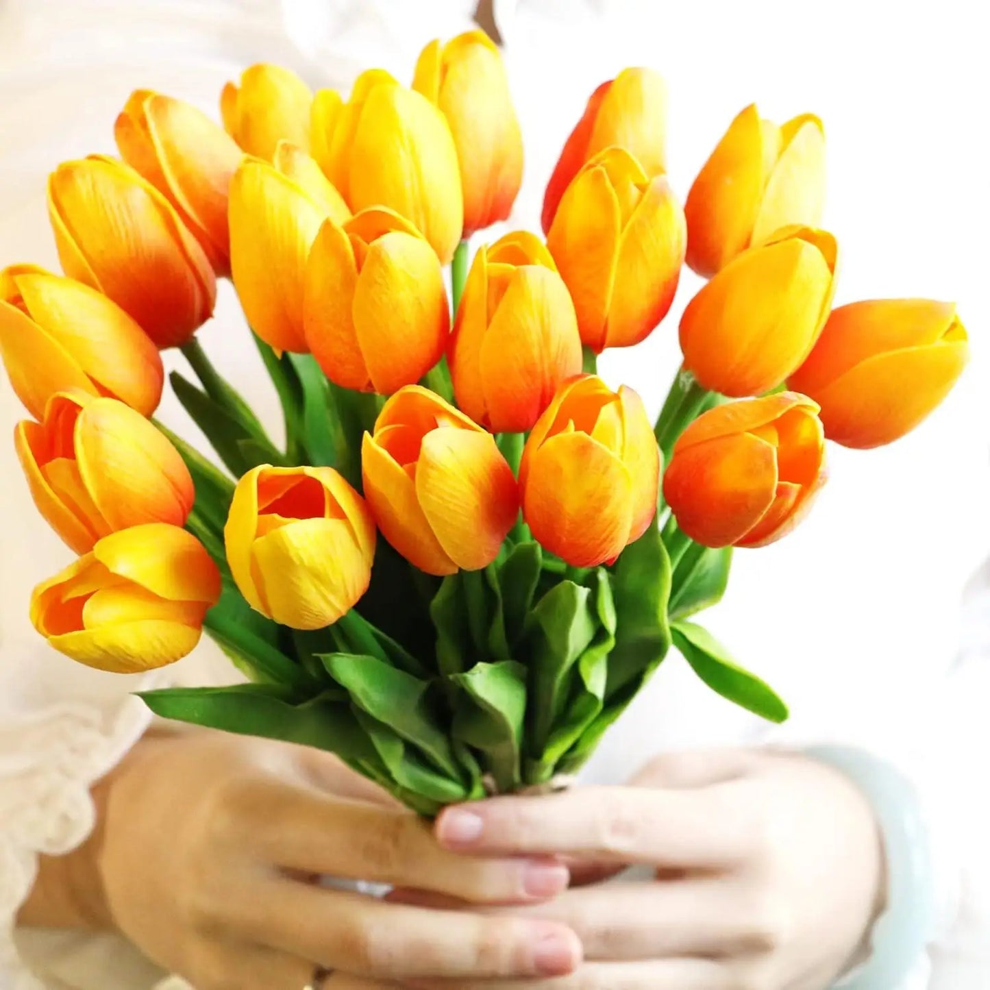 1/3/5/10pcs Tulips Artificial Flowers White Fake Tulips Bouquet Silicone Tulip Flower Home Decor Valentines Gift Wedding Bouquet