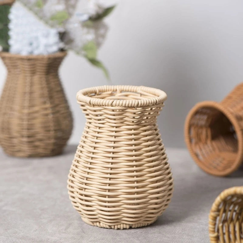 Decorative Rattan Vase Woven Decorative Table Vase for Dried Flower,Home and Office Durability and Waterproof Decors
