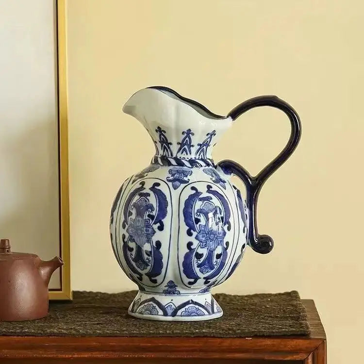 Exquisite Ceramic Vase Antique Blue White Porcelain Flower Container Living Room Home Decoration Flower Porcelain Vase Crafts