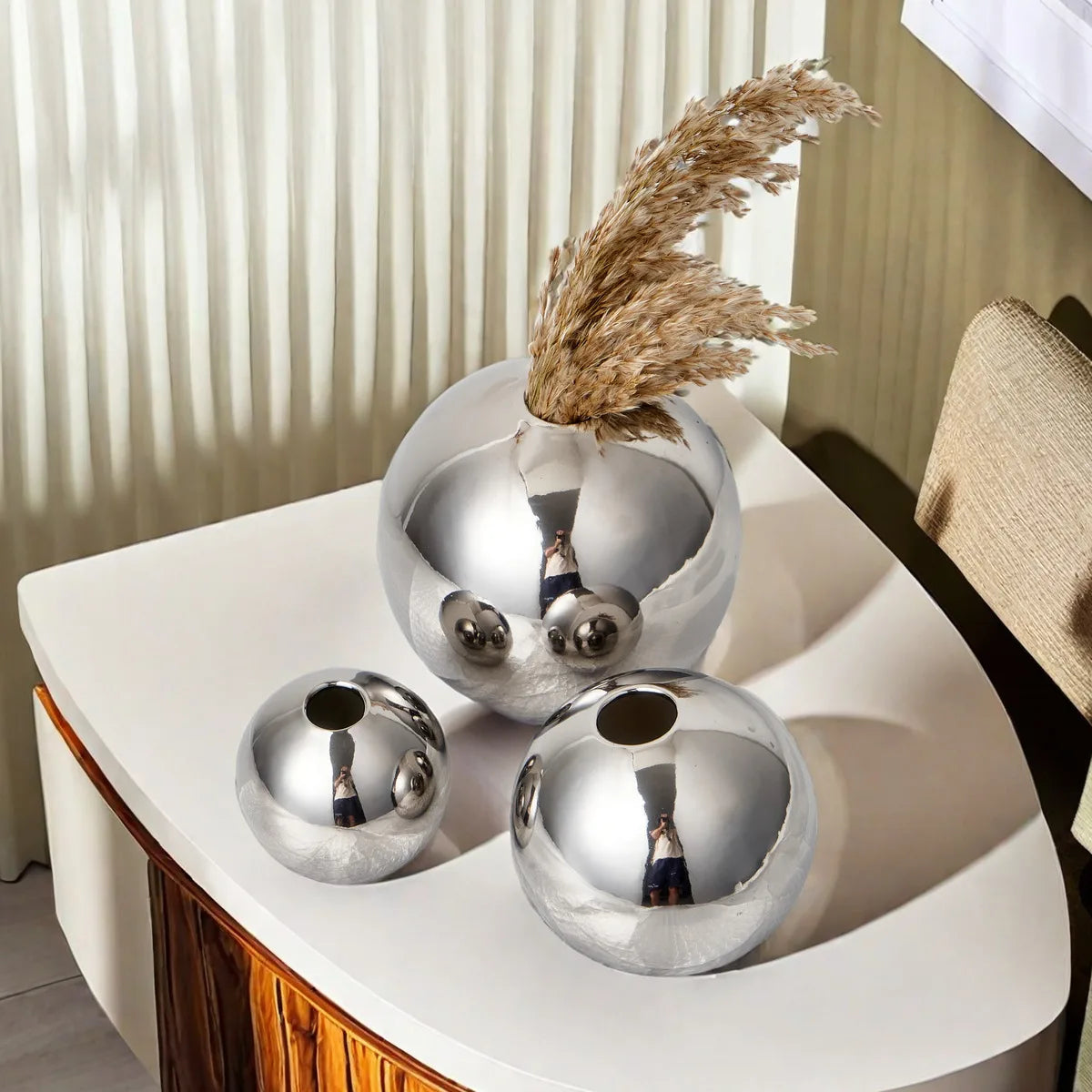 Luxury Galvanized Silver Ball Ceramic Vase Living Room Dining Table Art Vase Plant Flower Flower Arrangement Countertop Ornament