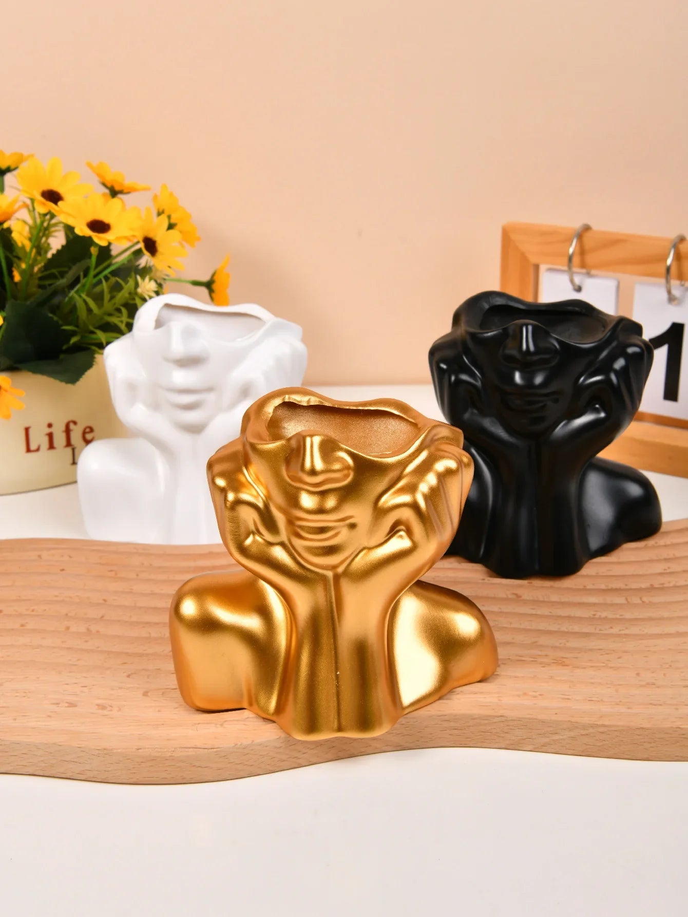 Home Resin Vase Gold White Black Human Body Shaping Art Flower Planter Personalized And Creative Decoration Handicrafts Ornament