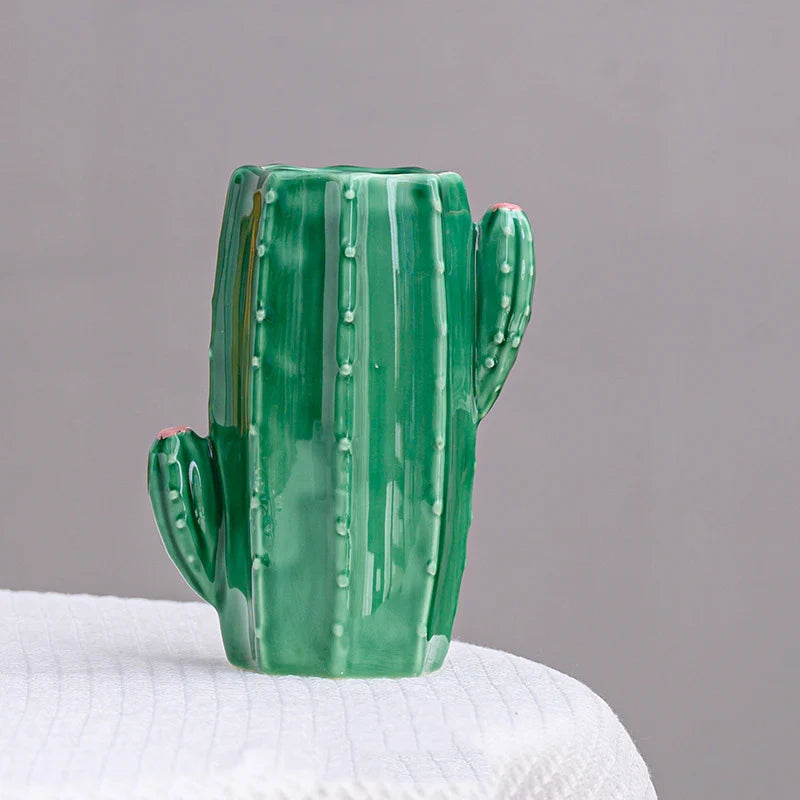 European style creative ceramic cactus vase decoration, dried flowers, hydroponic flowers, living room, pen holder, TV cabinet,