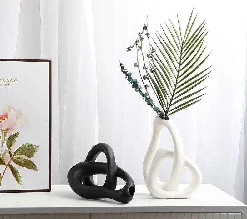 Heart-shaped ceramic vase Living Room Bedroom Dining Room Office Hotel Decoration Home decoration Flower arrangement