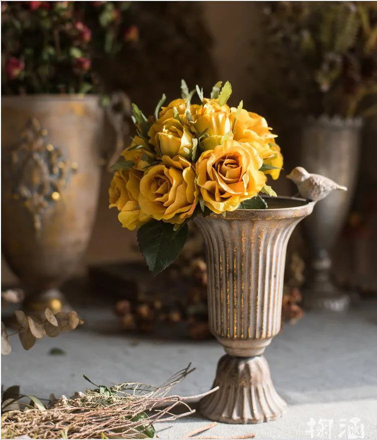 European Retro Iron Goblet Vase Decoration Home Livingroom Flower Arrangement Figurines Crafts Hotel Metal Flowerpot Ornaments