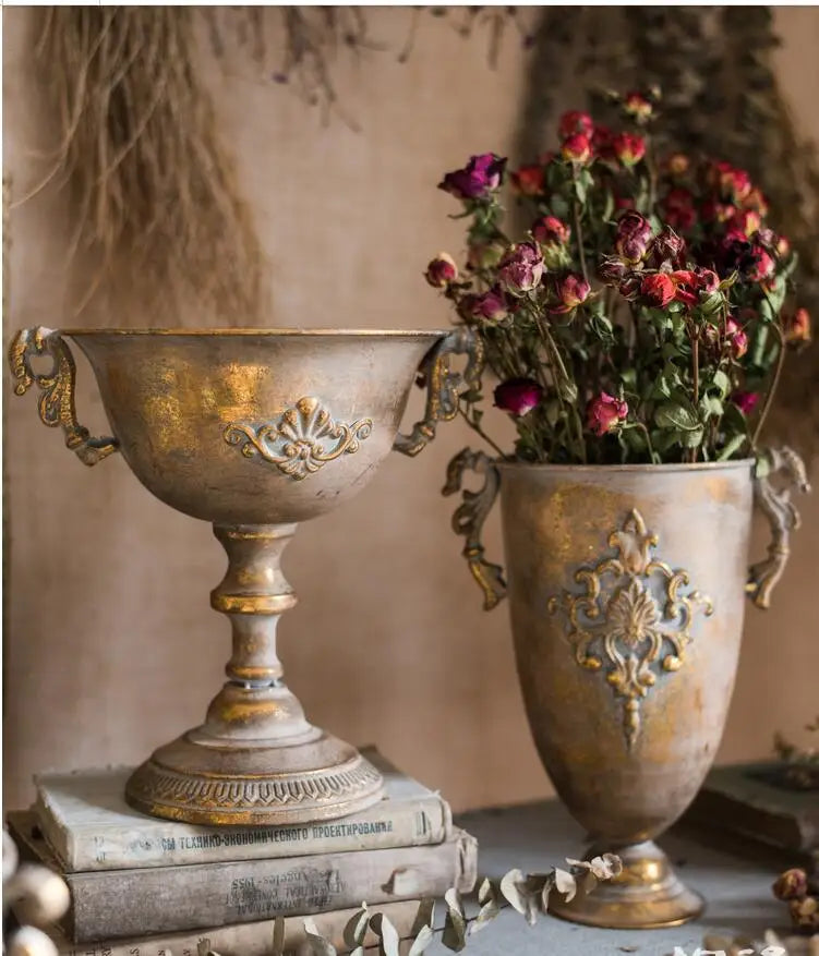 European Retro Iron Goblet Vase Decoration Home Livingroom Flower Arrangement Figurines Crafts Hotel Metal Flowerpot Ornaments