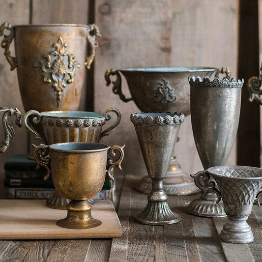 European Retro Iron Goblet Vase Decoration Home Livingroom Flower Arrangement Figurines Crafts Hotel Metal Flowerpot Ornaments