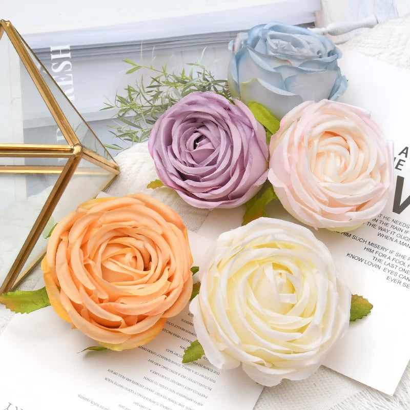 100pcs/7cm White Lily Artificial Silk Flower Heads DIY Wedding Decoration Party Wreath Scrapbooking Craft Fake Flowers