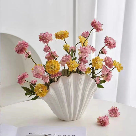 Crumpled/Shell Shaped Flower Vase Stylish Solid White Vase for Home Office Table Centerpieces Decoration