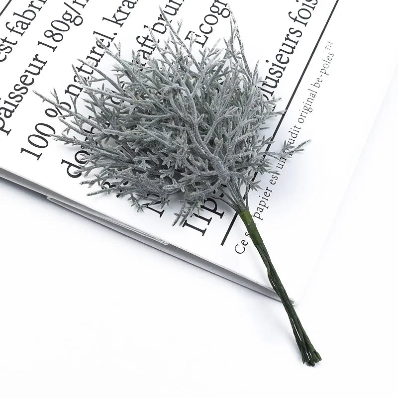Artificial Plants Cheap Festival Leaves Vases for Home Decor Wedding Bridal Accessories Clearance Diy Gifts Candy Box Plastic