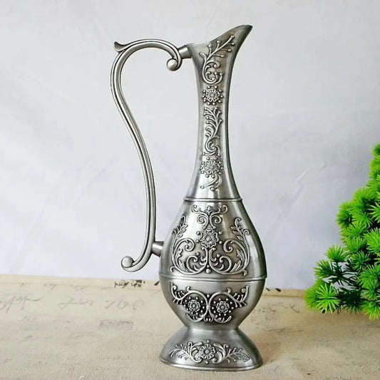 1Pcs Retro Style Flower Vase New Design Metal Brass Vases European Modern Hot Sale Flower Bottle Household Grow Flowers Supplies