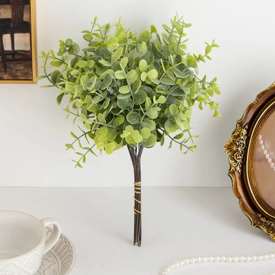 Artificial Plastics Plant Green Eucalyptus Outdoor Garden Home Room Vase Table Party Wedding Bridal Bouquet DIY Gift Accessory
